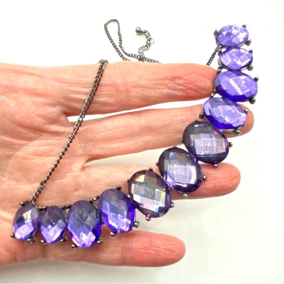 Purple Faceted Cabachons Black Chain Statement Necklace - Picture 6 of 7